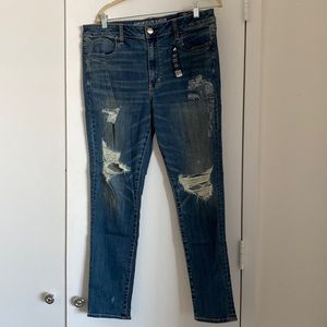 NWT American Eagle distressed jeans